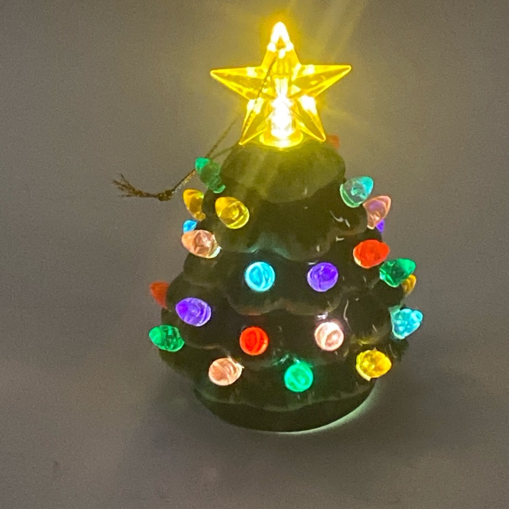 Mr. Christmas mini nostalgic ceramic light up Christmas Tree ornament